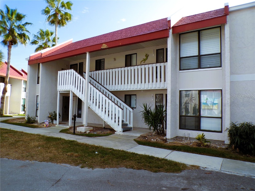 1801 Gulf Drive N #238 Bradenton Beach FL 34217 A4673811 image1