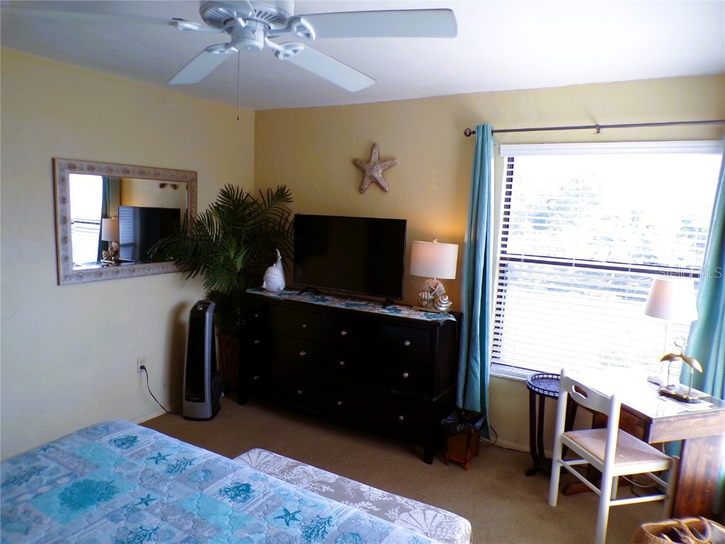 1801 Gulf Drive N #238 Bradenton Beach FL 34217 A4673811 image25