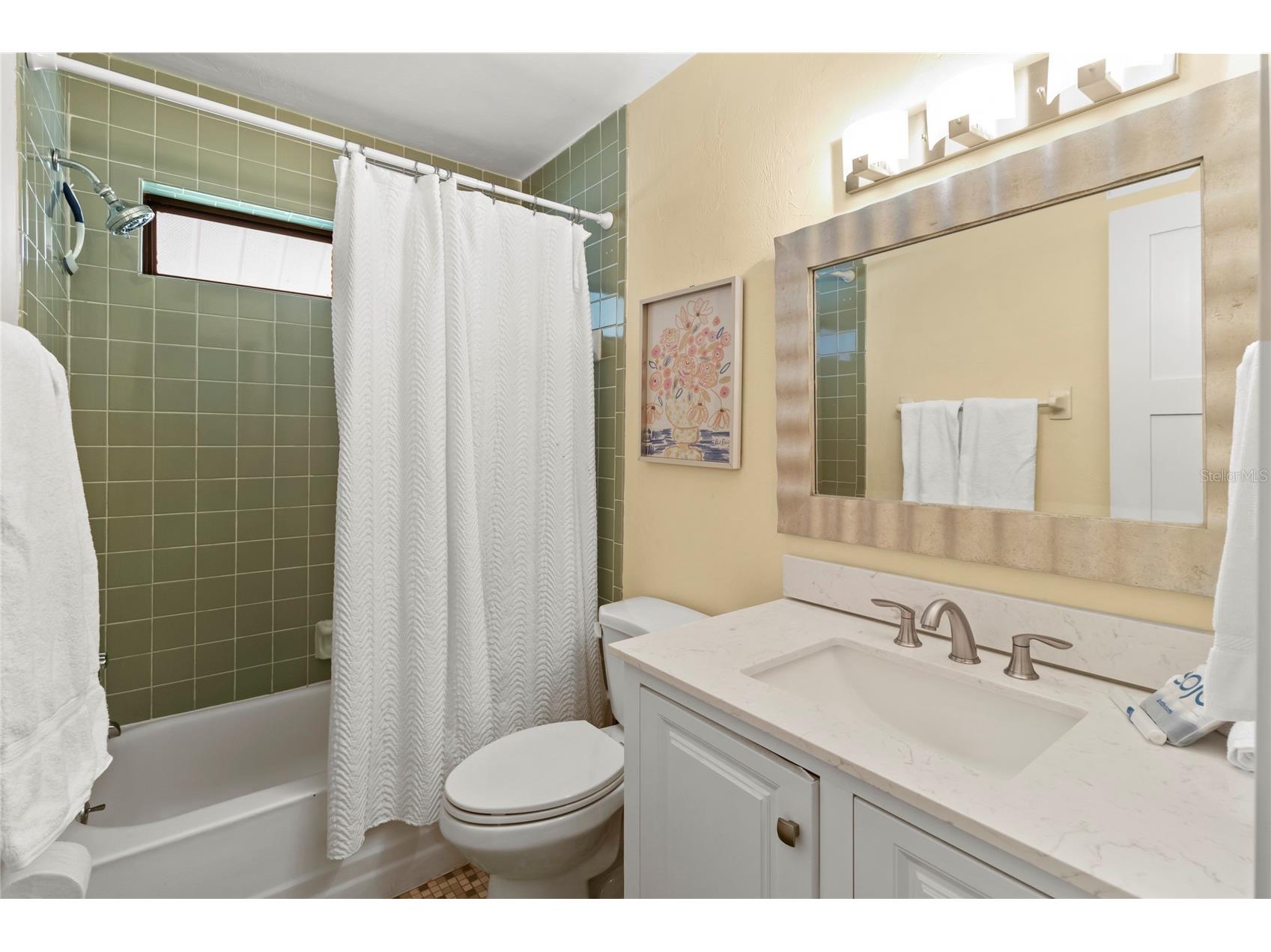 1801 Gulf Drive N #275 Bradenton Beach FL 34217 A4685246 image15