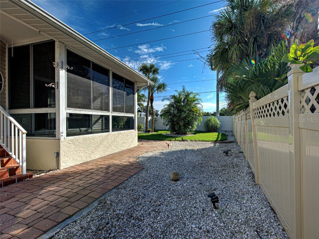 1801 Highland Road Osprey FL 34229 N6140508 image4