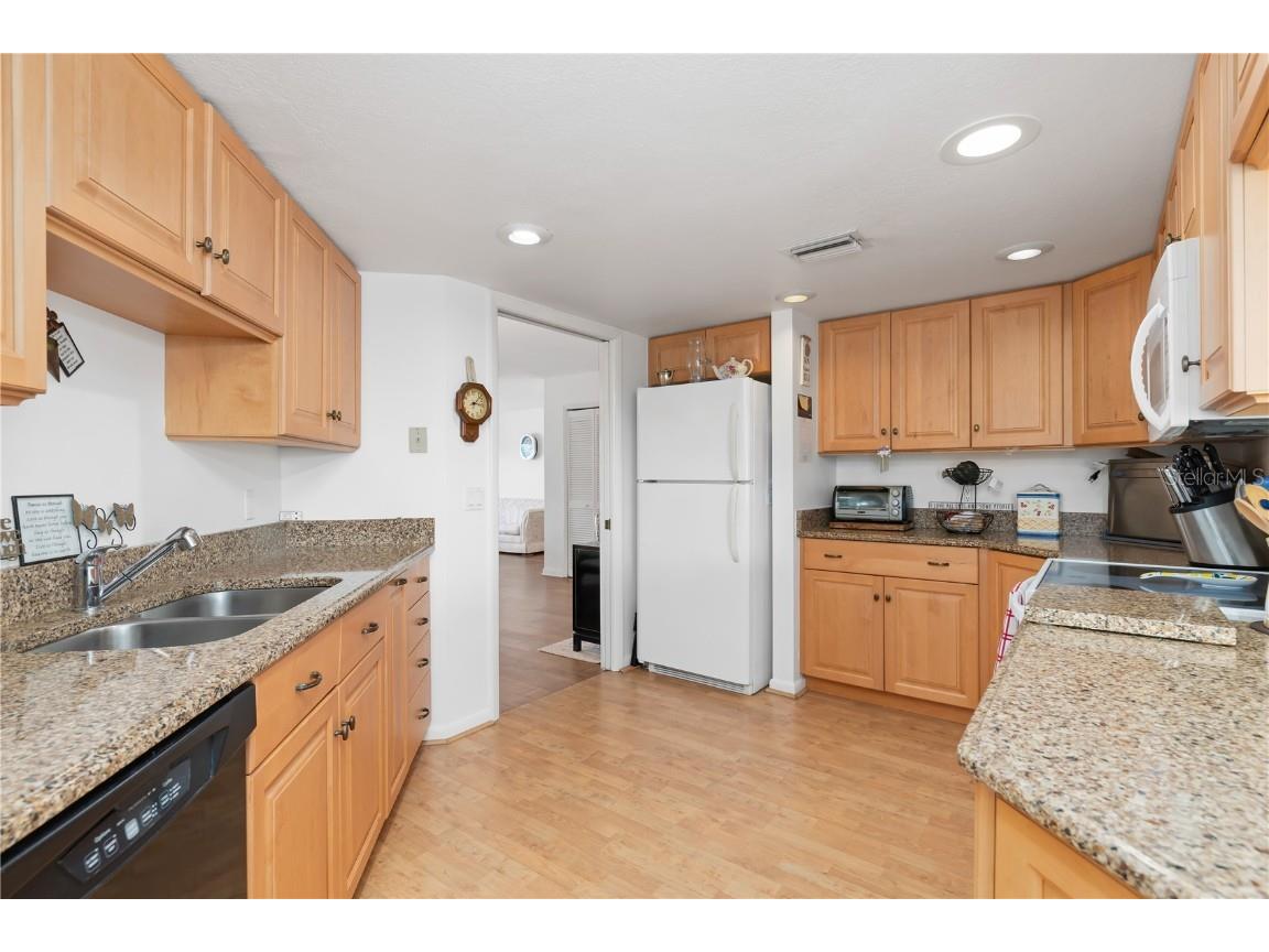 1801 Jamaica Way #112 Punta Gorda FL 33950 C7503577 image16