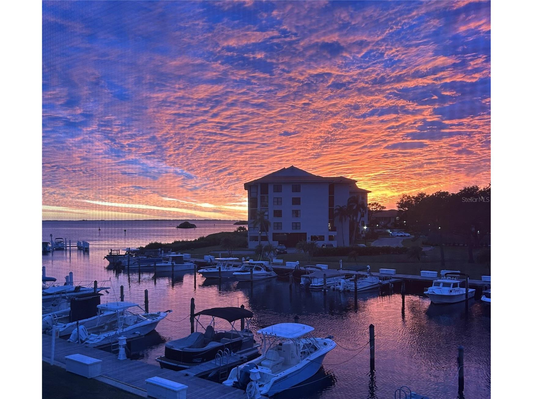 1801 Mariner Drive #20 Tarpon Springs FL 34689 - GULF OF MEXICO U8239400 image2