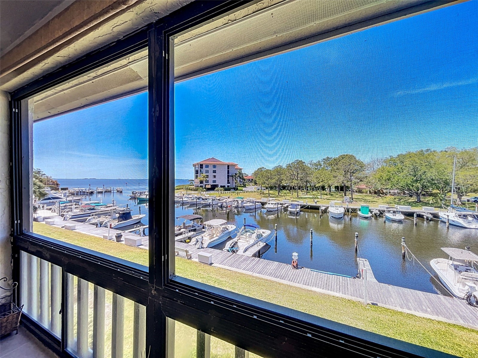 1801 Mariner Drive #20 Tarpon Springs FL 34689 - GULF OF MEXICO U8239400 image28