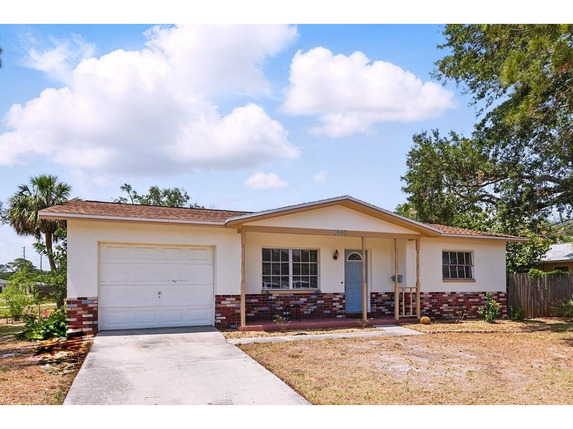 1801 Mississippi Avenue NE Saint Petersburg FL 33703 TB8384564 image1