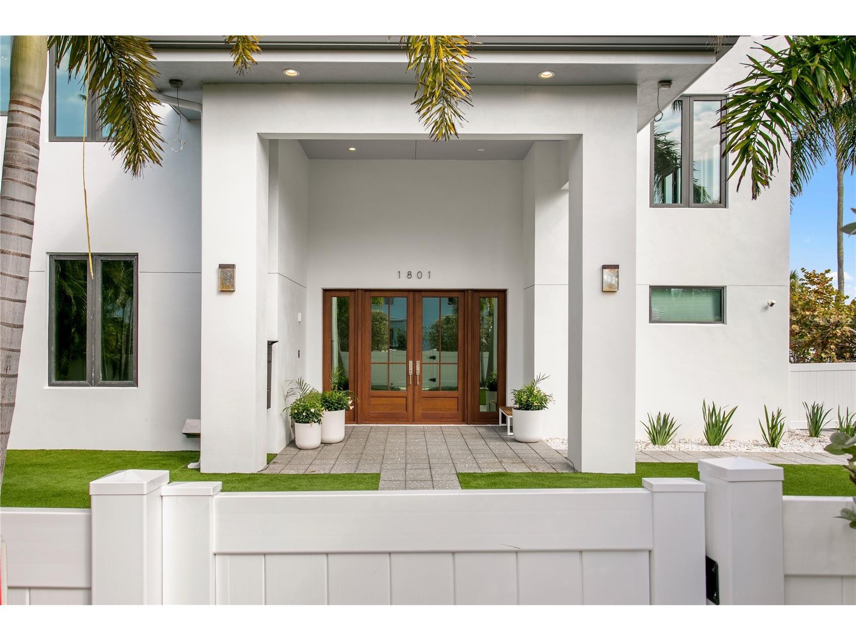 1801 Pass A Grille Way Saint Pete Beach FL 33706 TB8481141 image2