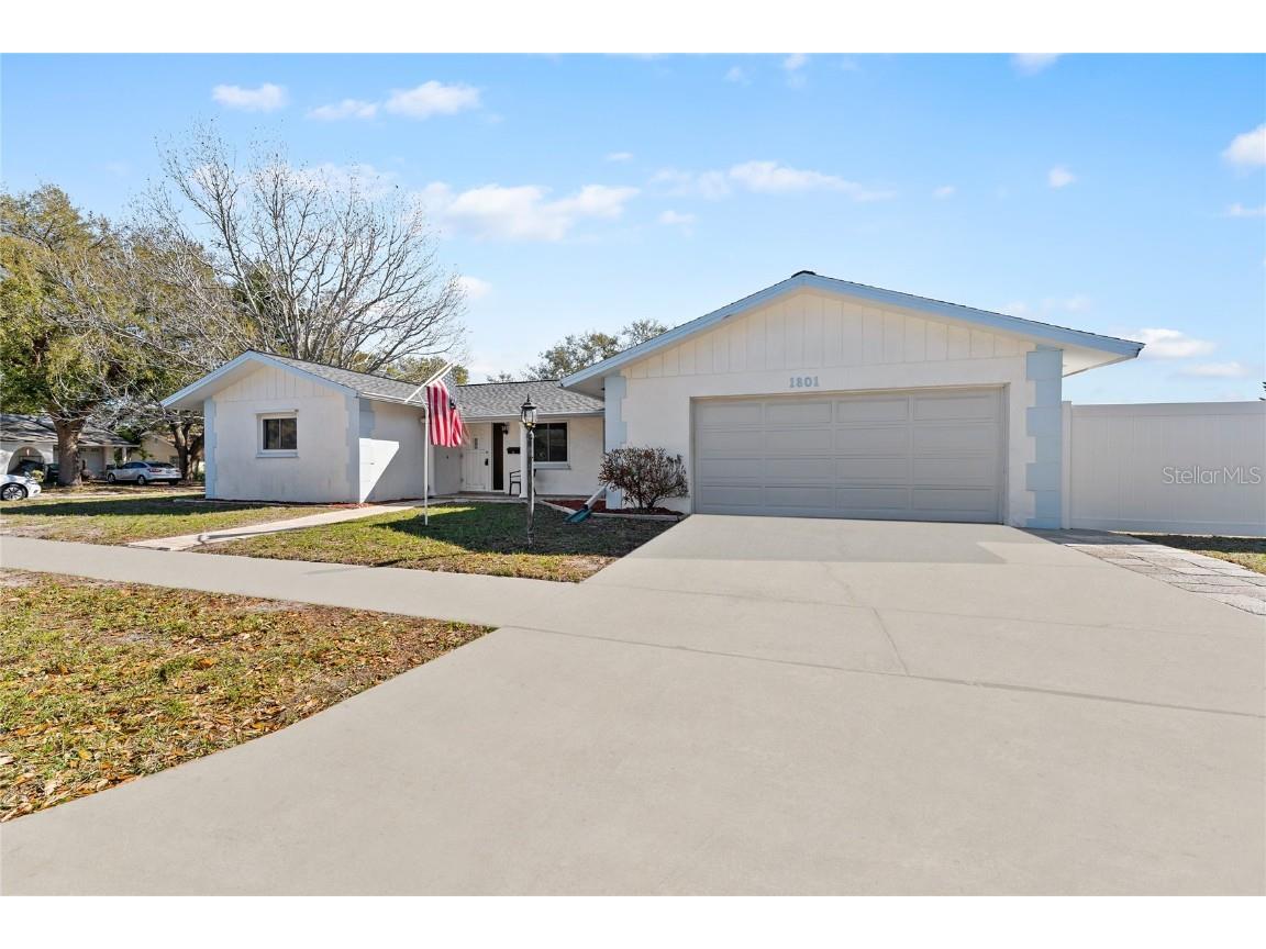 1801 Vancouver Drive Clearwater FL 33756 U8232547 image1
