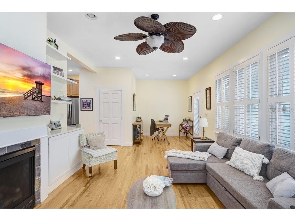 1801 W Hills Avenue Tampa FL 33606 TB8461689 image13