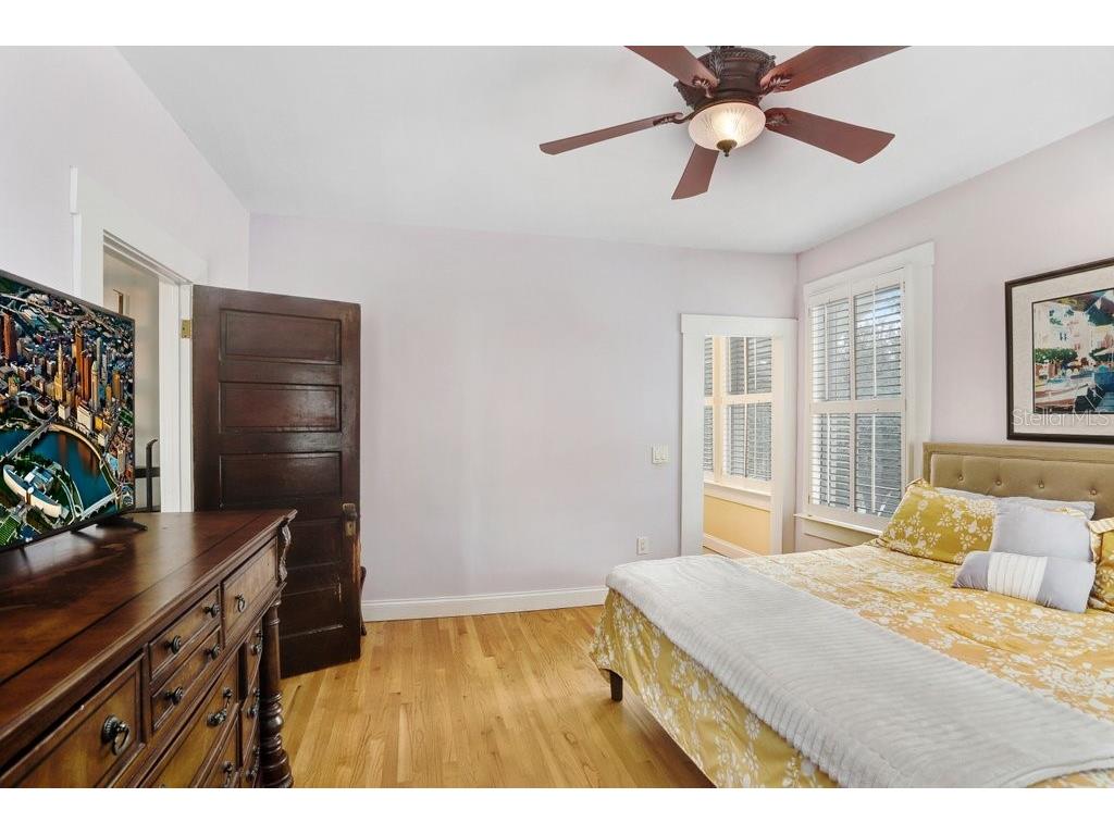 1801 W Hills Avenue Tampa FL 33606 TB8461689 image27