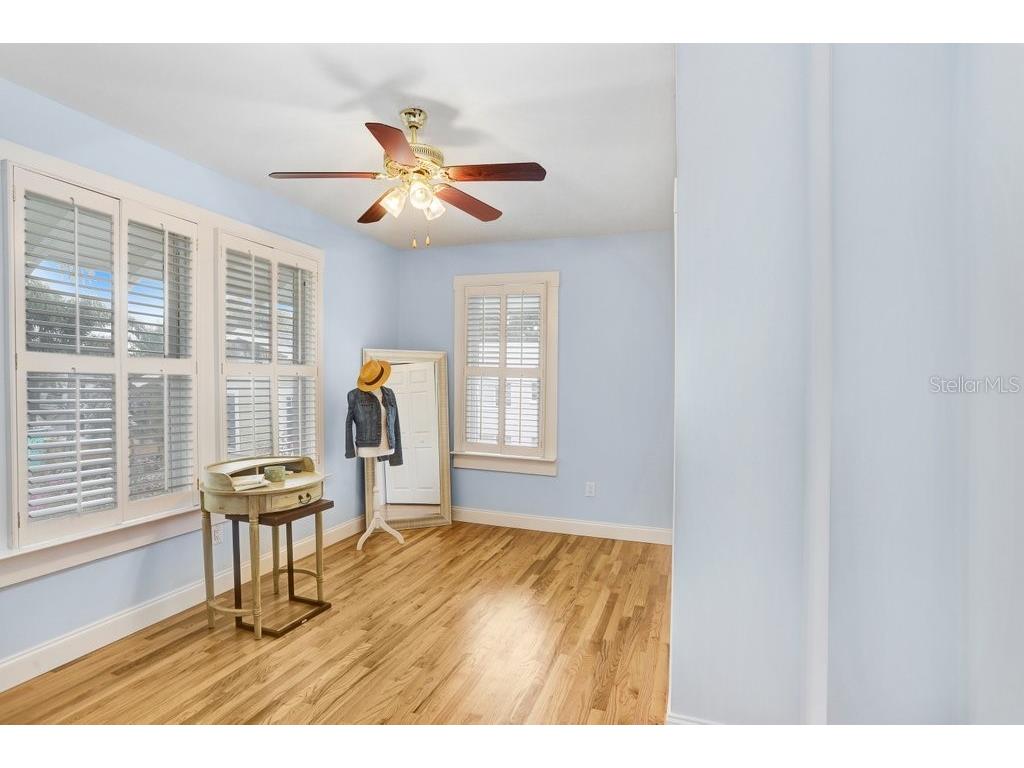 1801 W Hills Avenue Tampa FL 33606 TB8461689 image32