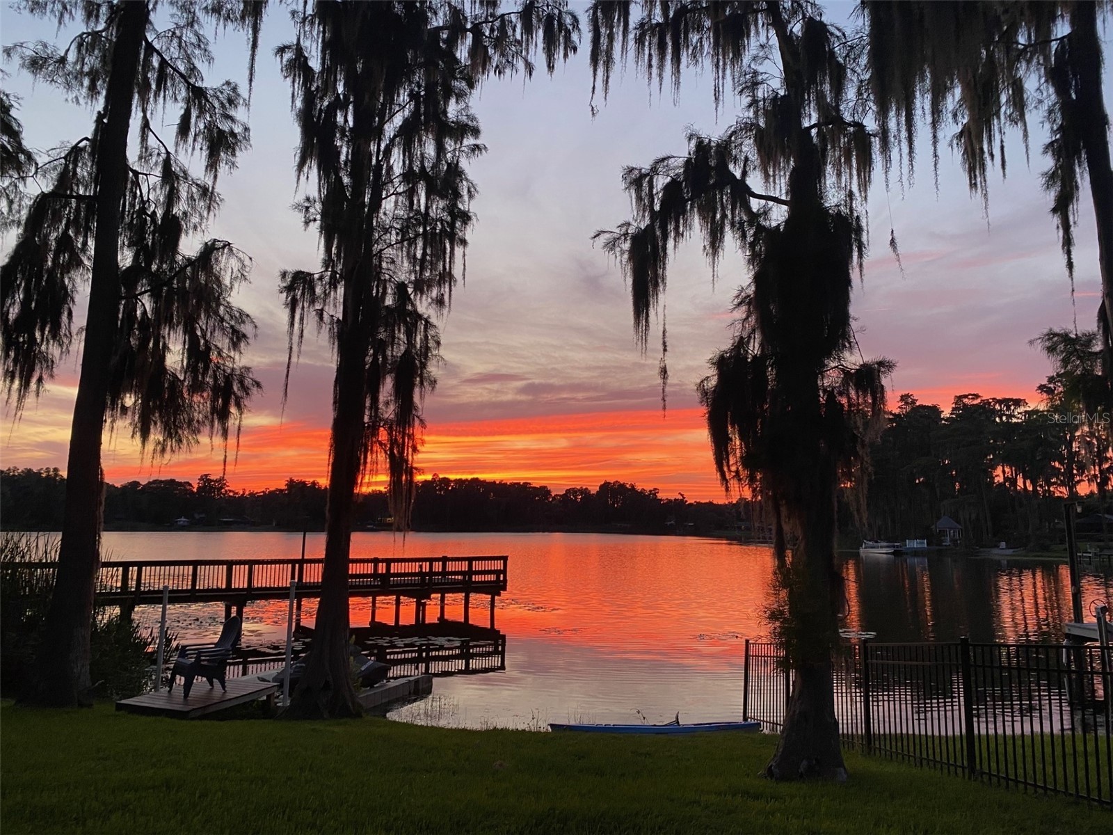 18010 Clear Lake Drive Lutz FL 33548 - STRAWBERRY LAKE TB8472249 image2