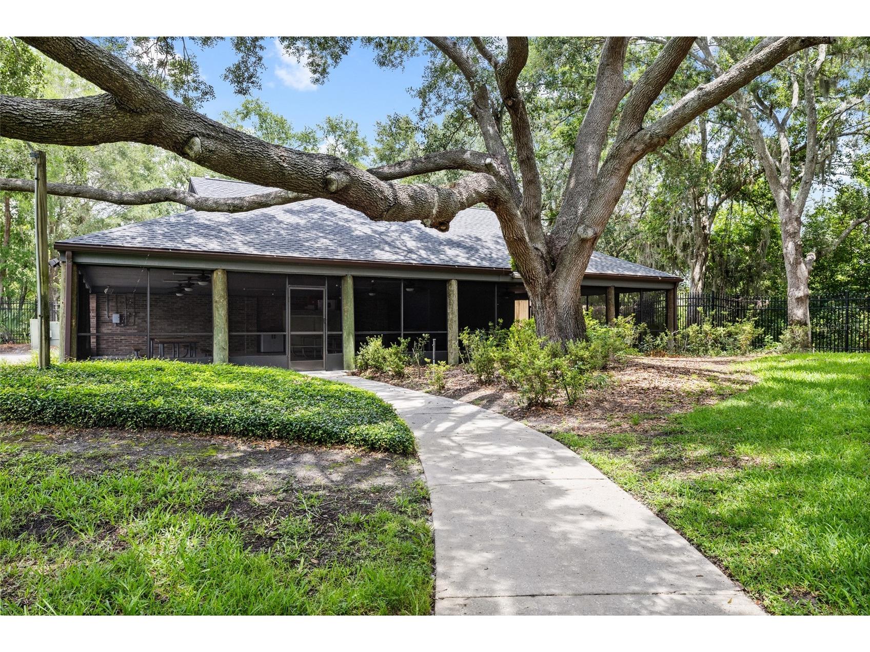 18010 Clear Lake Drive Lutz FL 33548 - STRAWBERRY LAKE TB8472249 image73