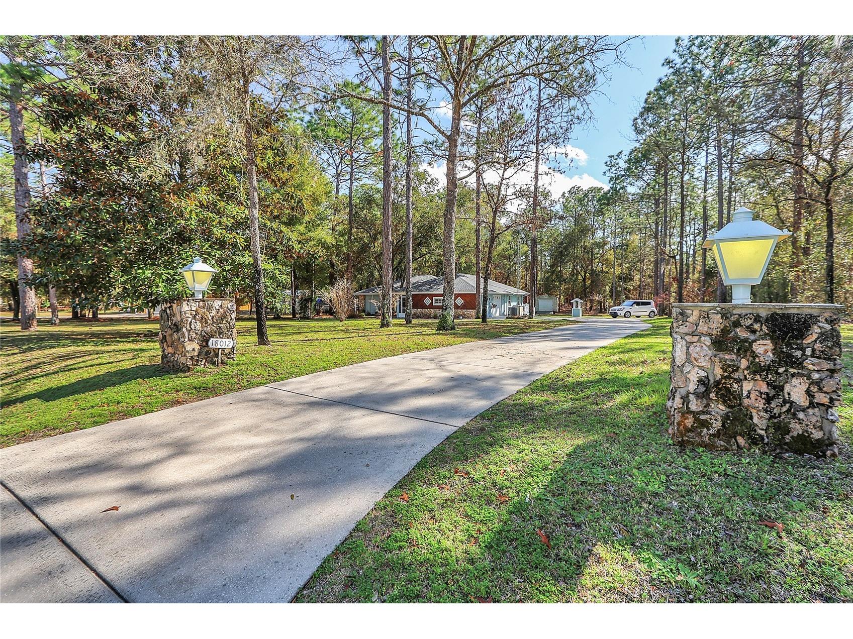 18012 SW 68 Loop Dunnellon FL 34432 - THE RAINBOW RIVER OM713446 image2