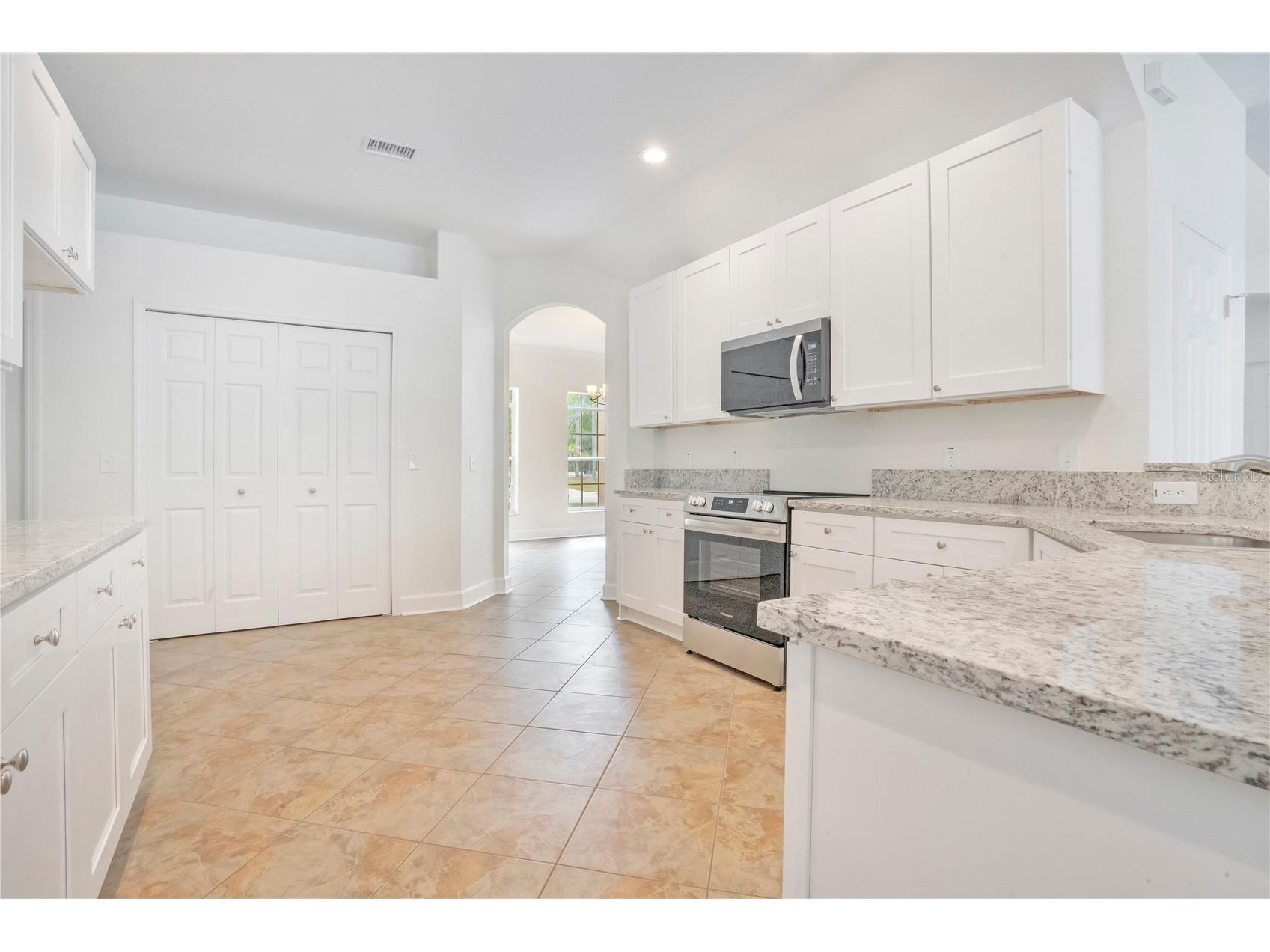 18013 Forest Retreat Lane Tampa FL 33647 O6405650 image17