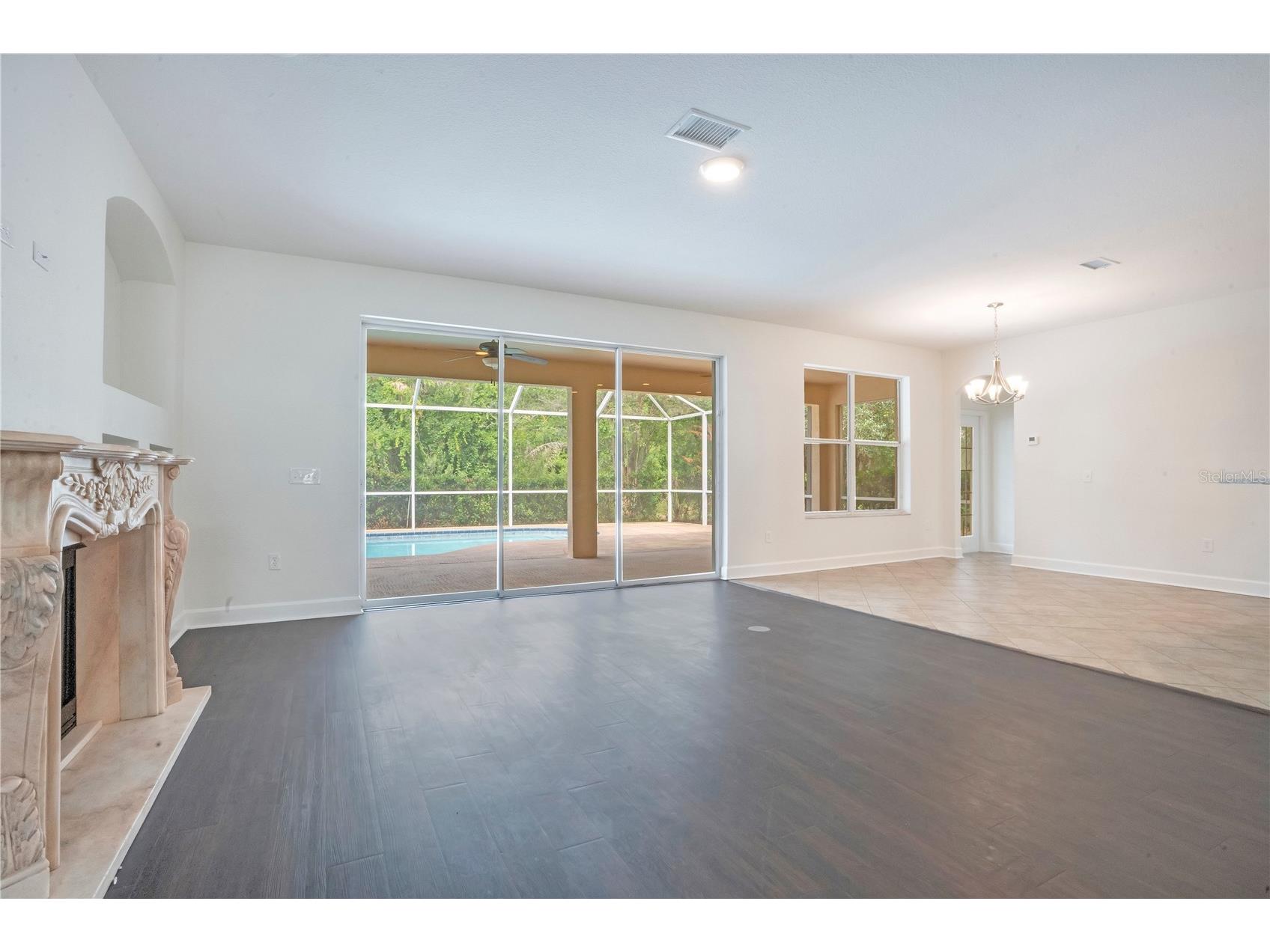18013 Forest Retreat Lane Tampa FL 33647 O6405650 image7