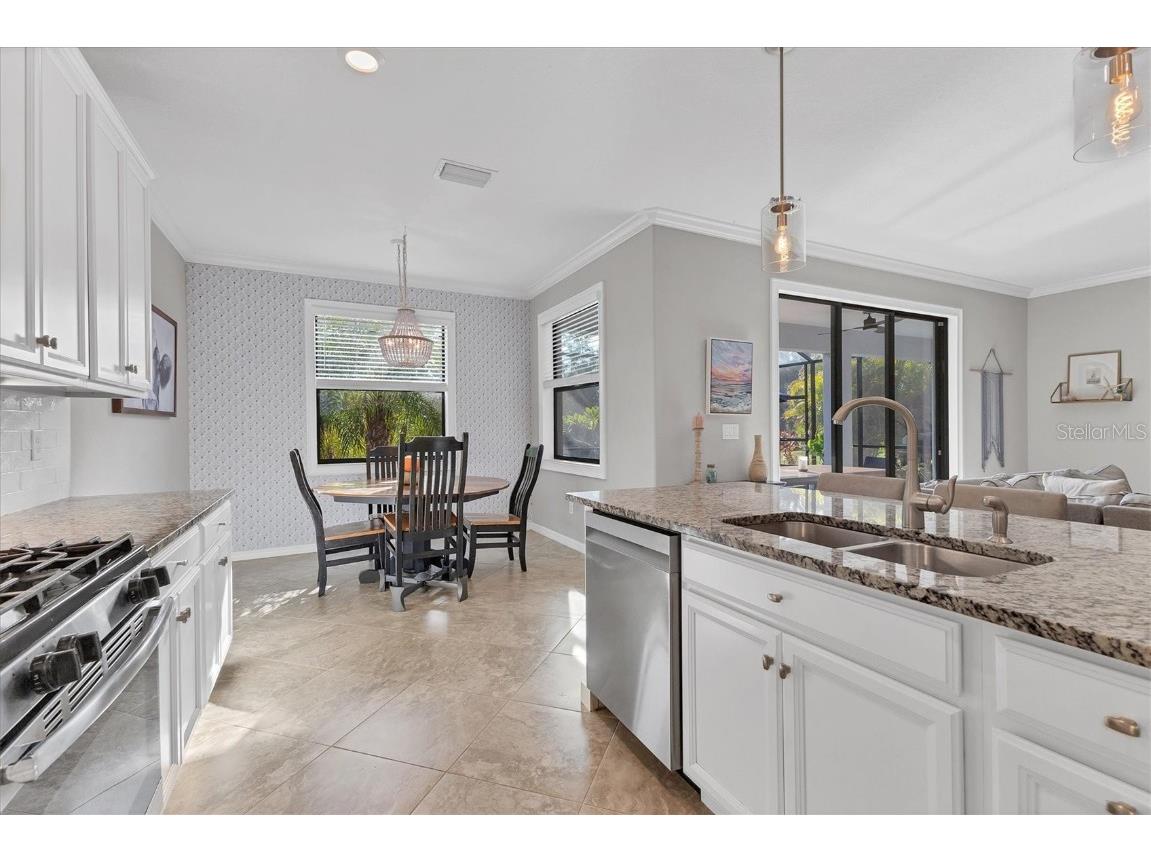 18013 Polo Trail Bradenton FL 34211 A4674182 image15