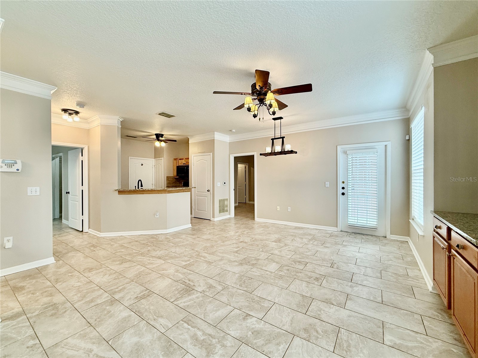 18013 Villa Creek Drive Tampa FL 33647 TB8479103 image9