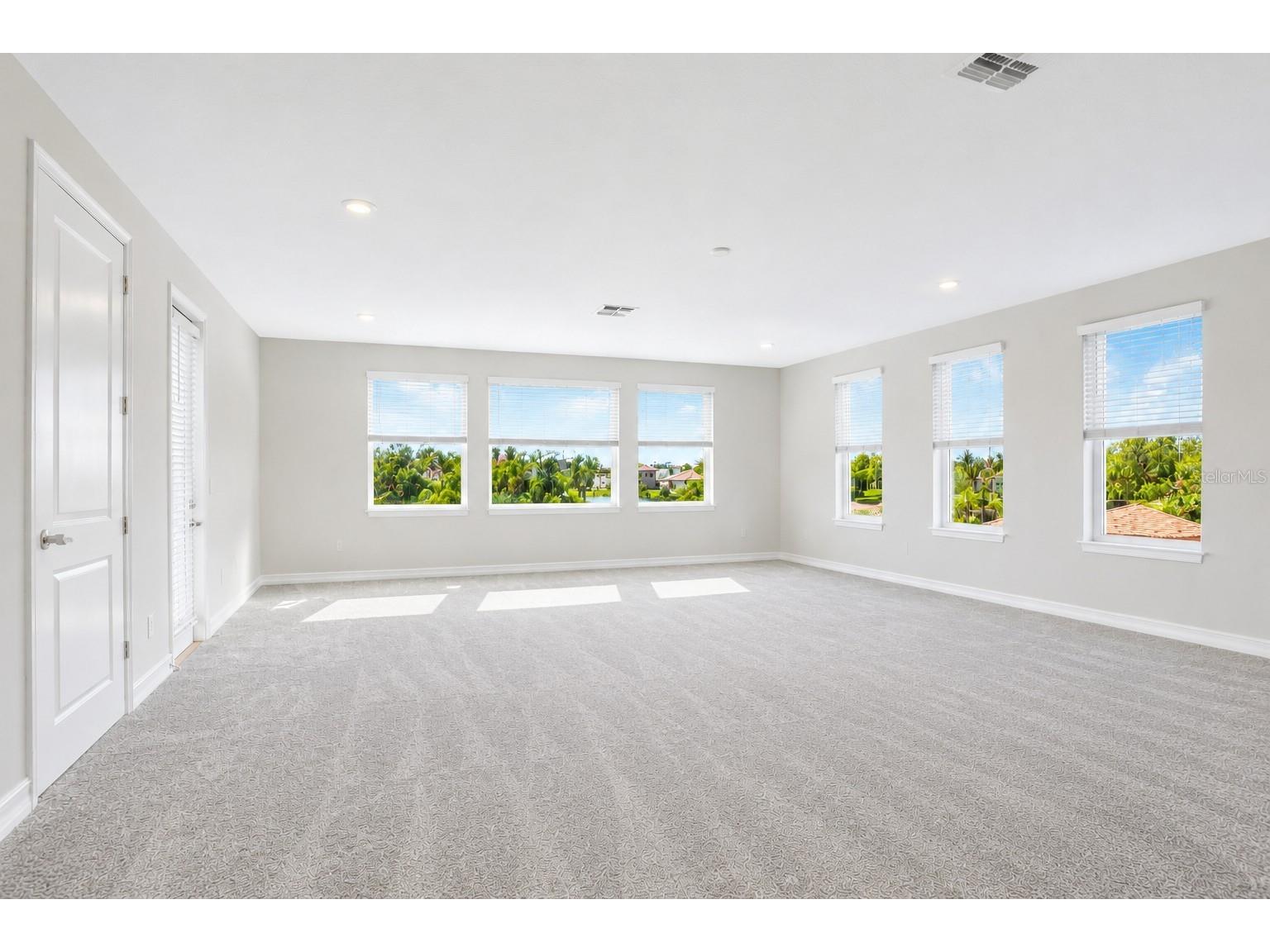 18014 Woodland View Drive Lutz FL 33548 TB8528425 image49