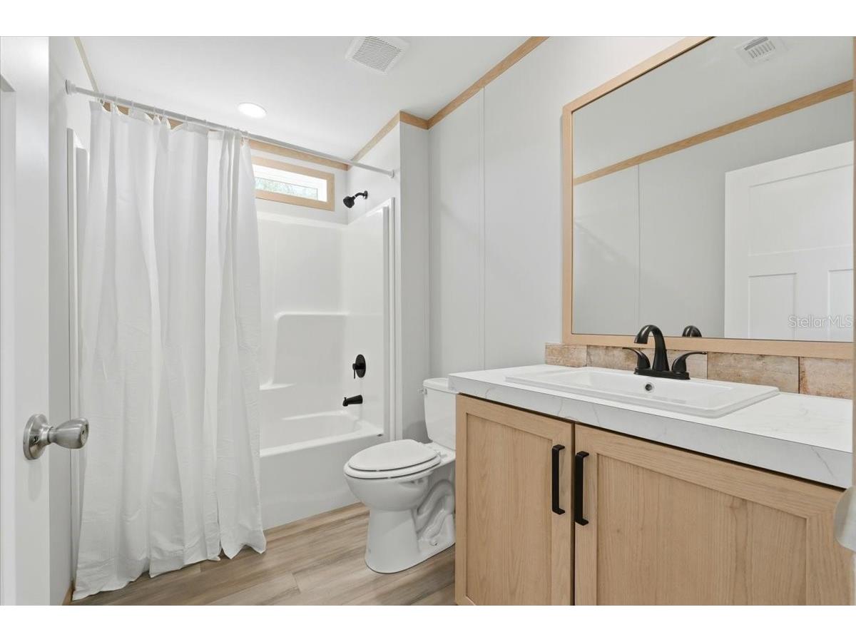 18015 SE 18th Street Silver Springs FL 34488 P4936514 image21