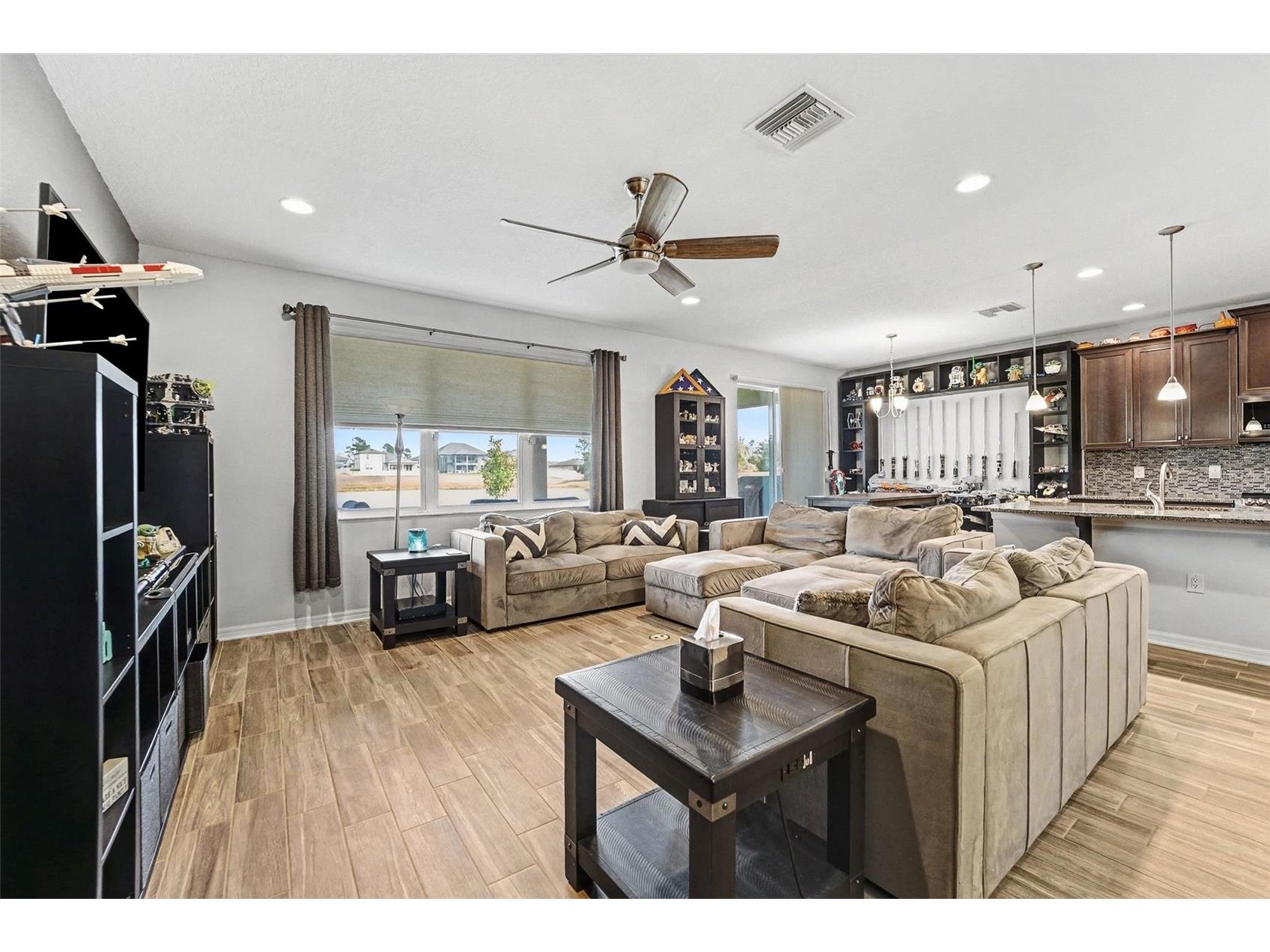 18016 Cortes Creek Boulevard Spring Hill FL 34610 TB8468694 image5