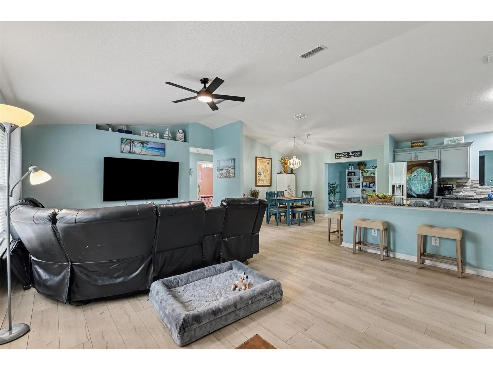 18018 SW 68th Loop Dunnellon FL 34432 TB8531591 image6