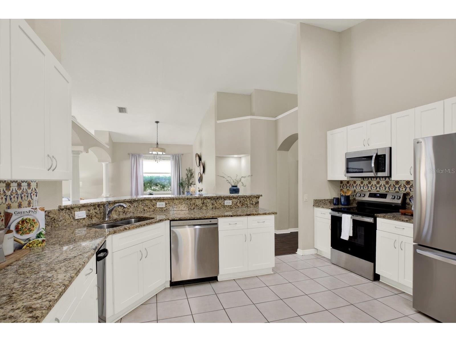18019 Java Isle Drive Tampa FL 33647 - CORY LAKE TB8502513 image11