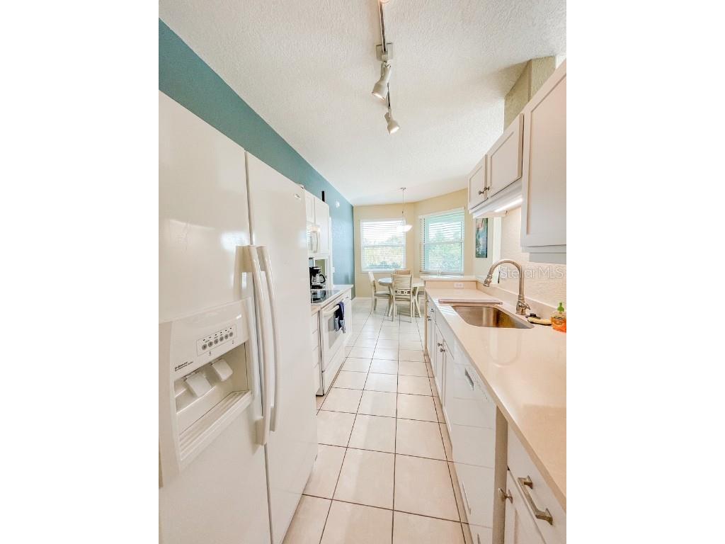 1802 Auburn Lakes Circle #3 Venice FL 34292 A4664575 image17