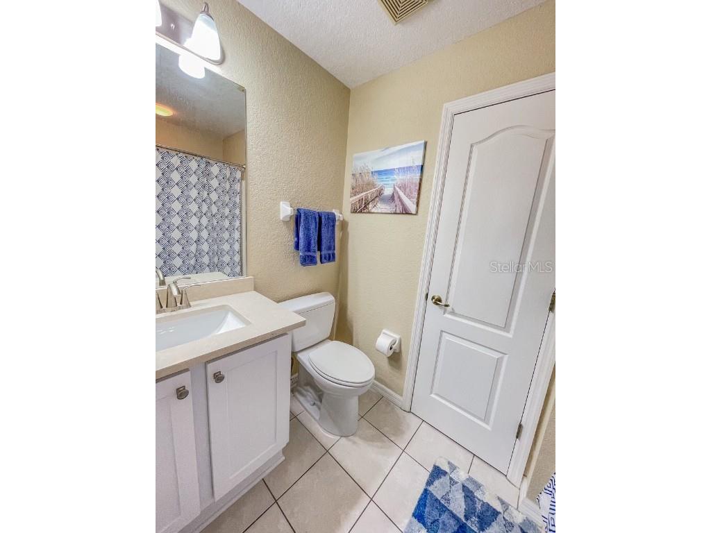 1802 Auburn Lakes Circle #3 Venice FL 34292 A4664575 image20