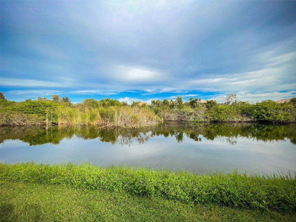 1802 Auburn Lakes Circle #3 Venice FL 34292 A4664575 image4