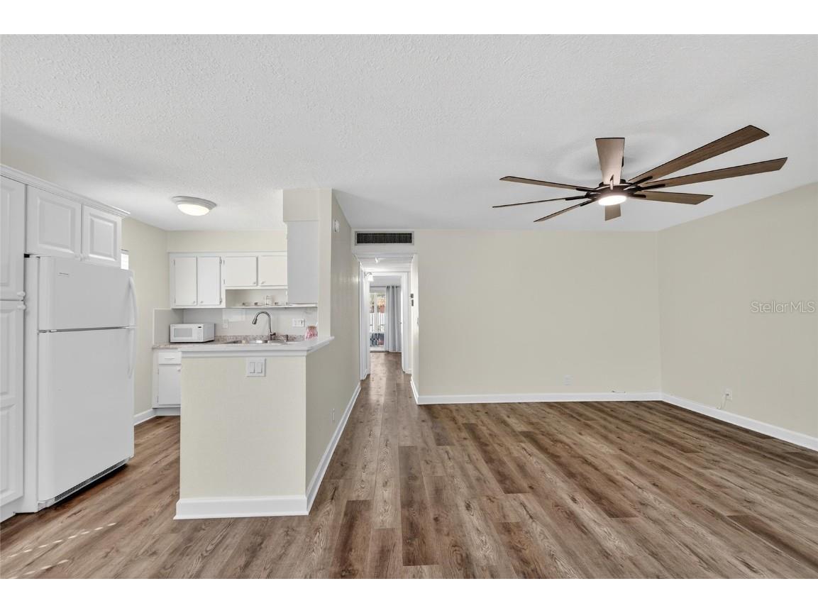 1802 Bedford Lane #12 Sun City Center FL 33573 TB8441767 image5