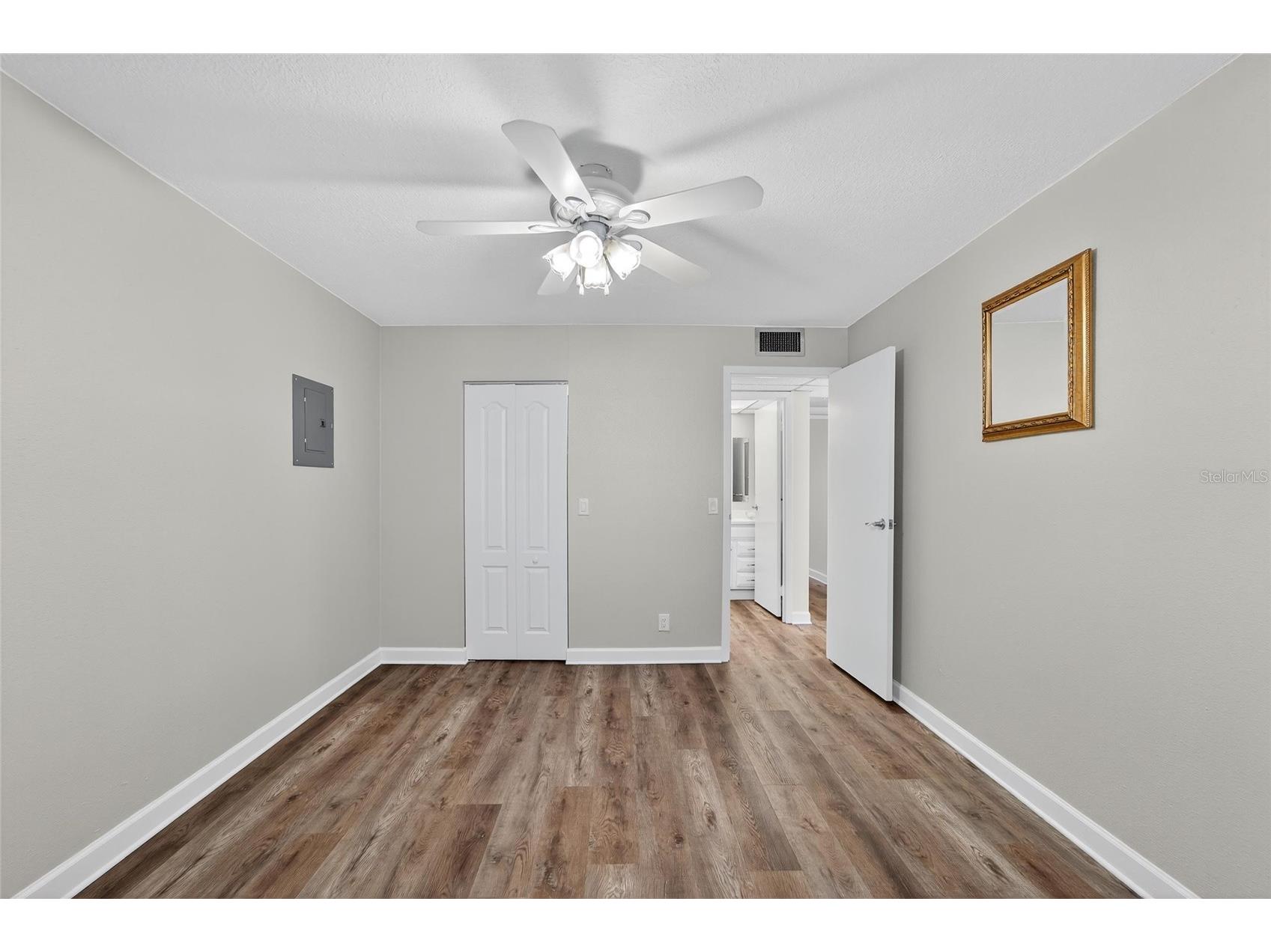 1802 Bedford Lane #12 Sun City Center FL 33573 TB8469208 image9