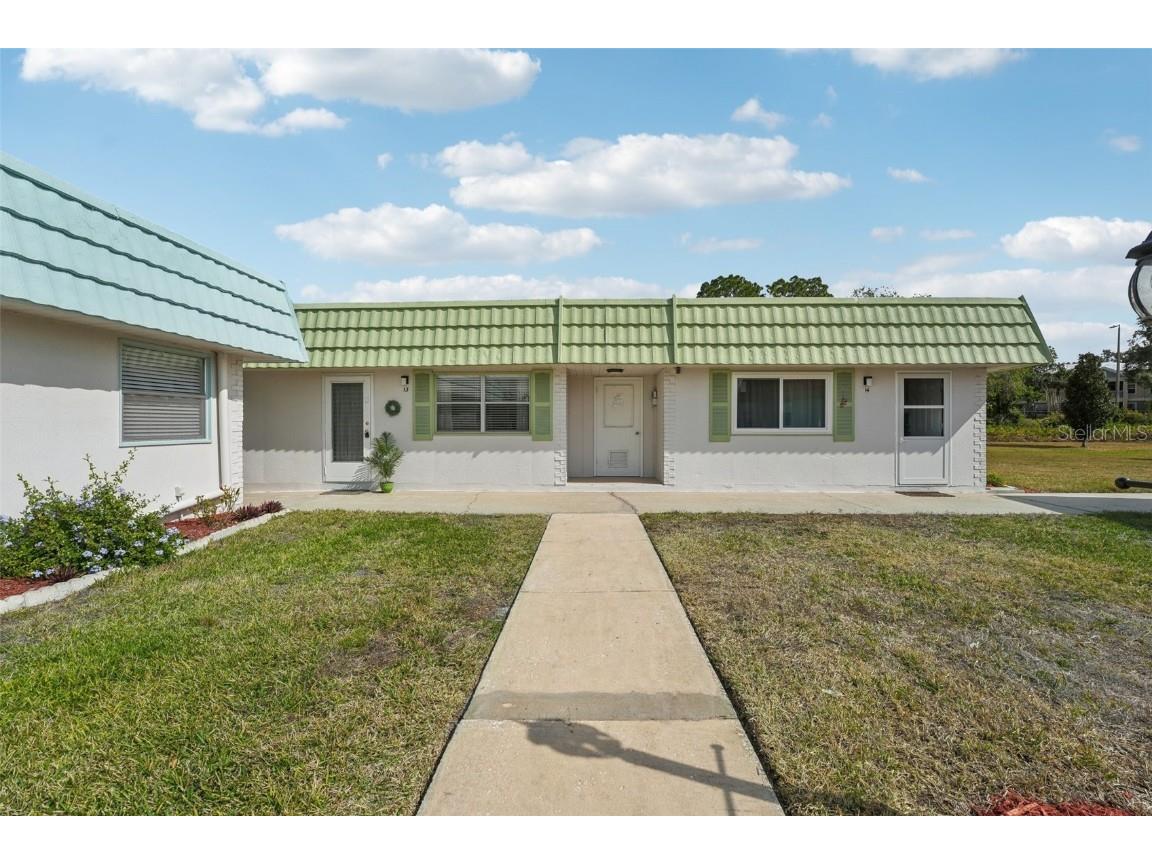 1802 Bedford Lane #13 Sun City Center FL 33573 TB8343848 image1