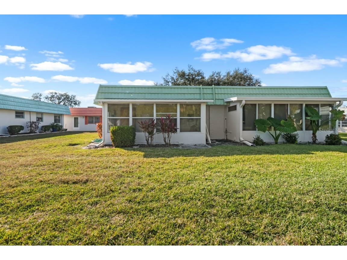 1802 Bedford Lane #2 Sun City Center FL 33573 TB8435389 image21