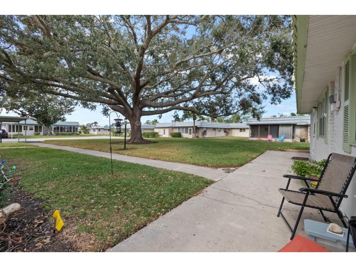 1802 Bedford Lane #2 Sun City Center FL 33573 TB8435389 image3