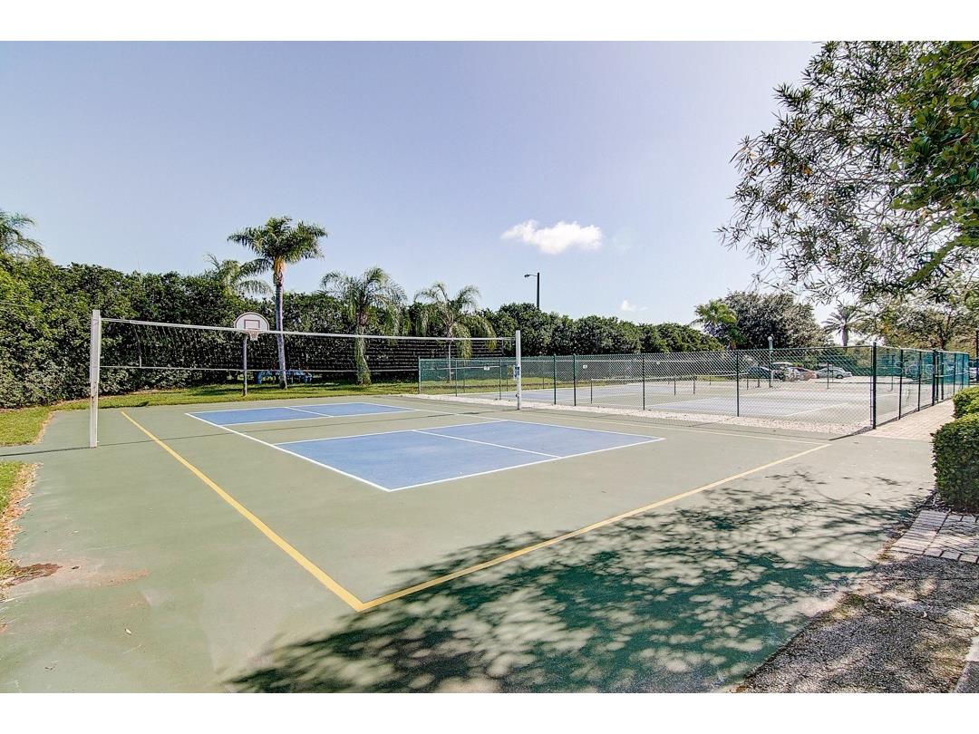 1802 Bedford Lane #2 Sun City Center FL 33573 TB8435389 image47