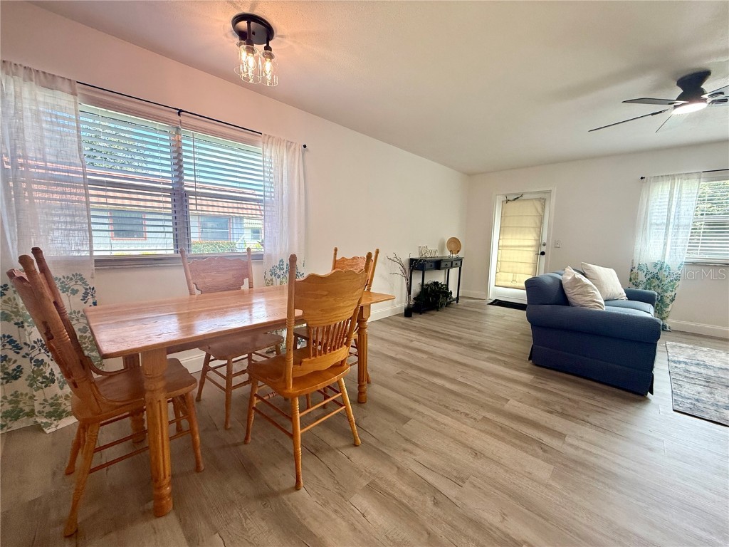 1802 Bedford Lane #7 Sun City Center FL 33573 TB8424879 image9