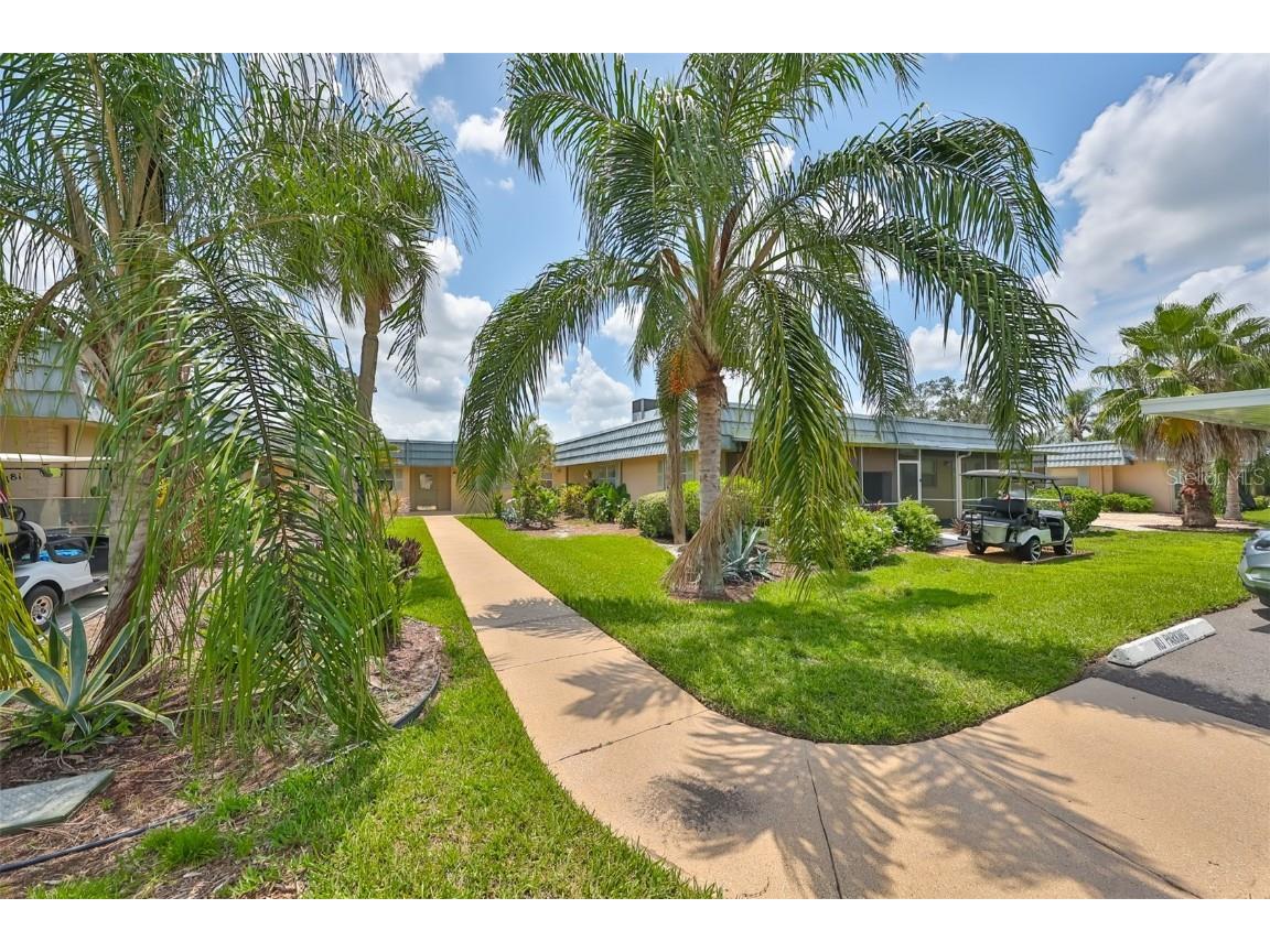 1802 Bedford Terrace #179 Sun City Center FL 33573 T3551568 image1