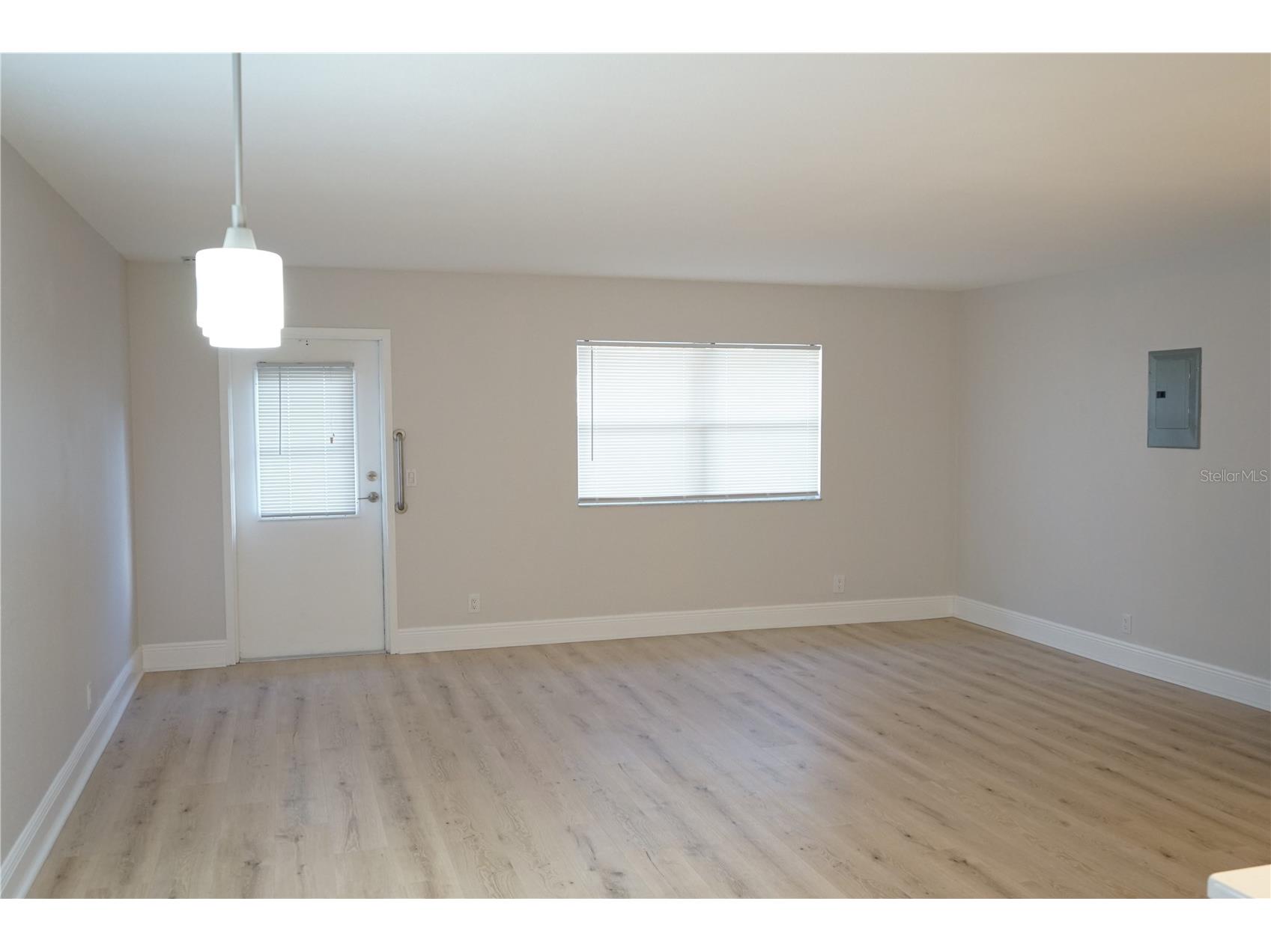 1802 Bedford Terrace #183 Sun City Center FL 33573 TB8489624 image3