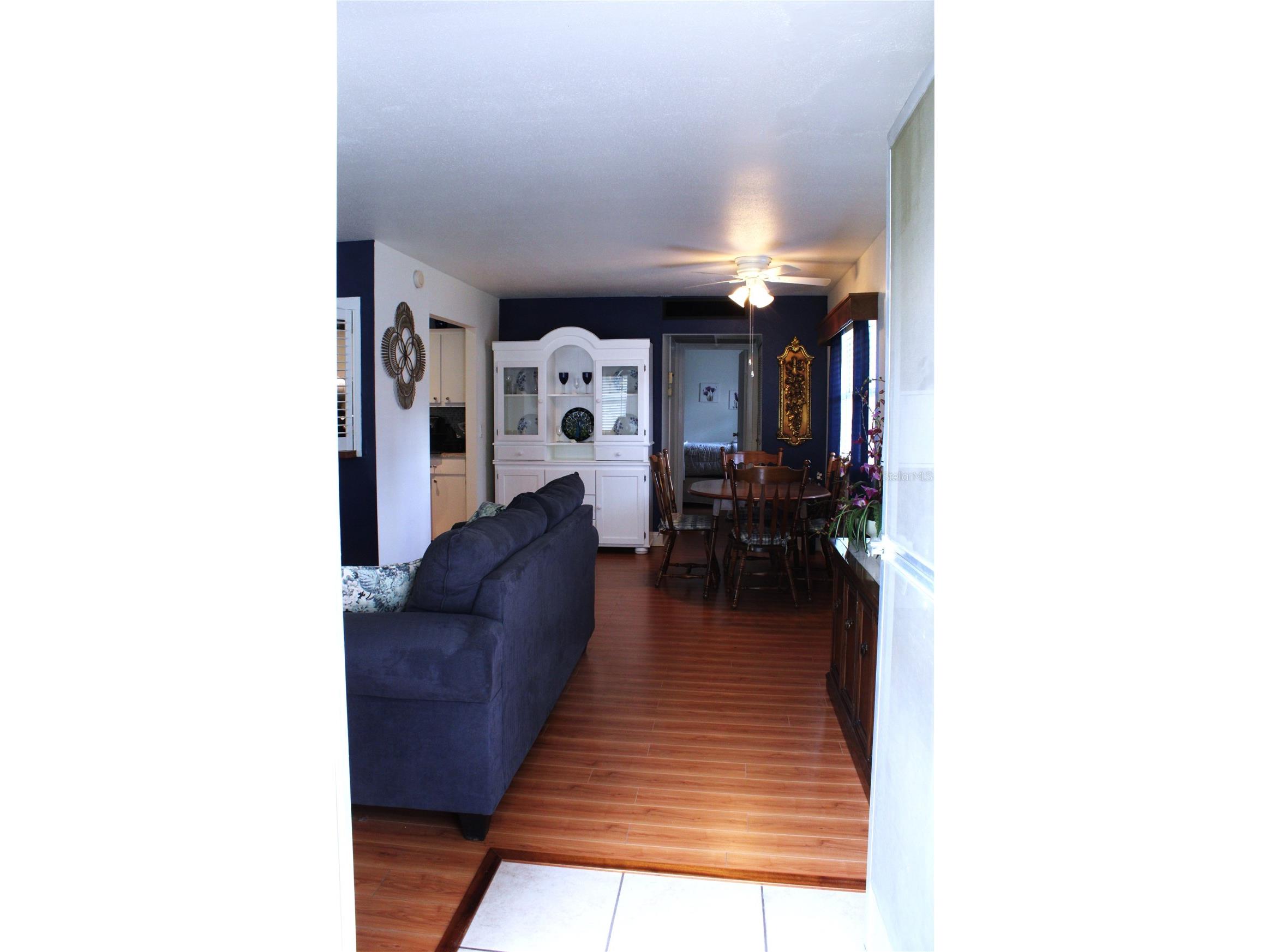 1802 Bedford Terrace #186 Sun City Center FL 33573 L4962723 image4