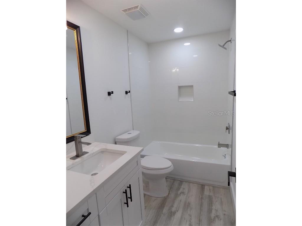 1802 Chinaberry Drive Oldsmar FL 34677 TB8439498 image16