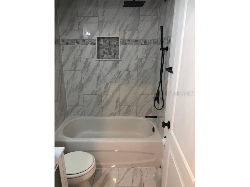 1802 E Comanche Avenue Tampa FL 33610 TB8474511 image16