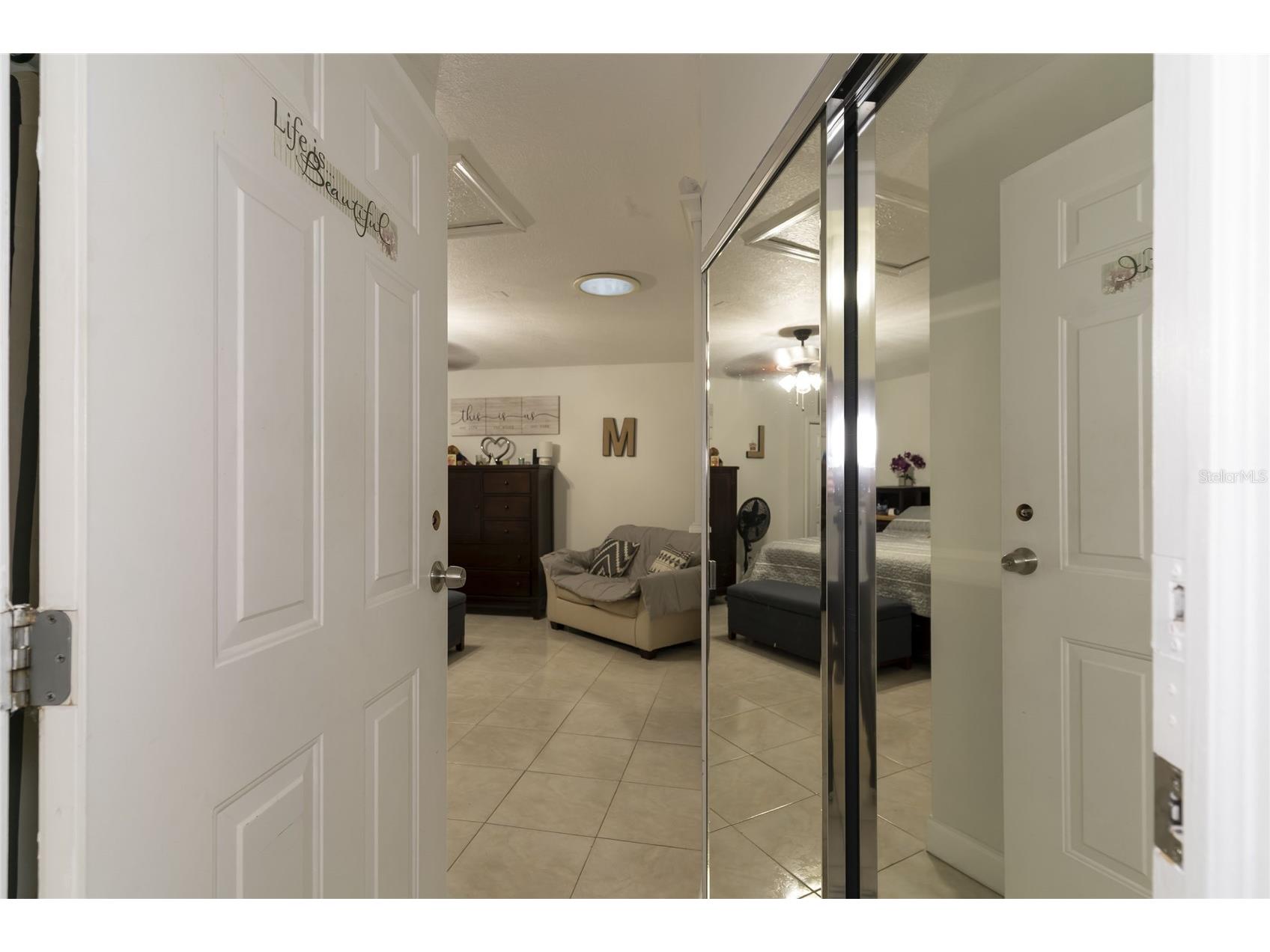 1802 E Knollwood Street Tampa FL 33610 TB8443009 image28