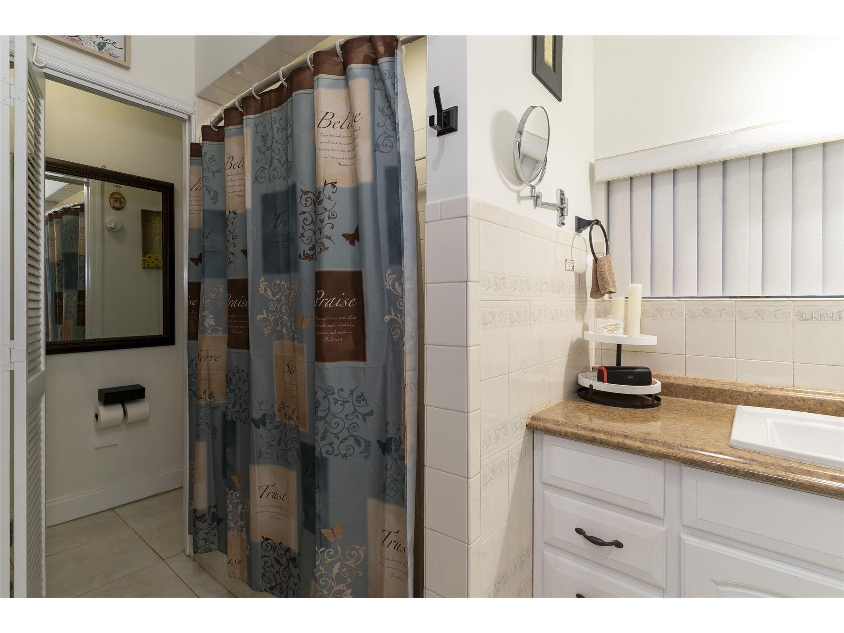 1802 E Knollwood Street Tampa FL 33610 TB8443009 image36