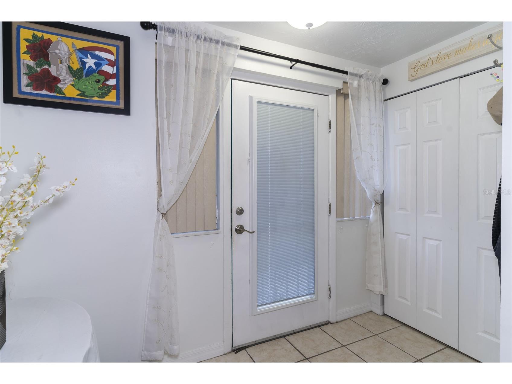 1802 E Knollwood Street Tampa FL 33610 TB8443009 image7