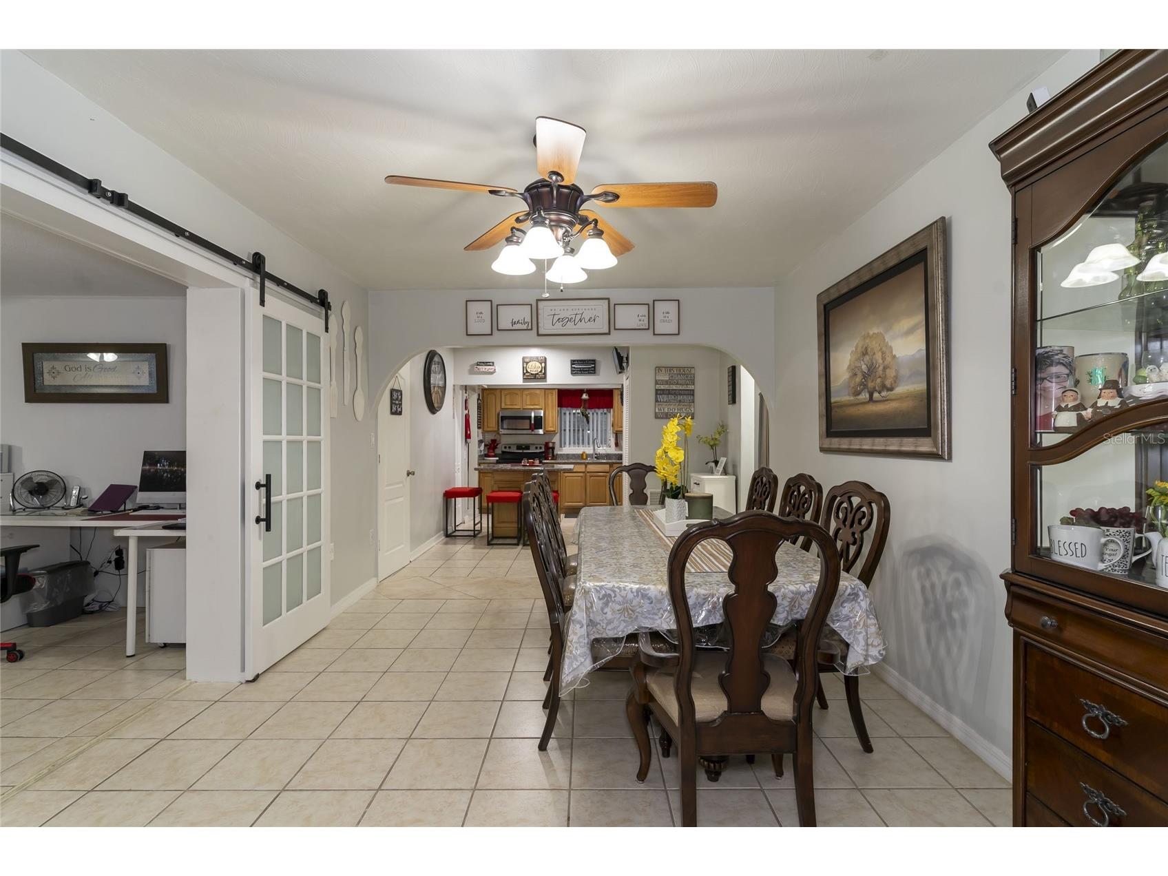 1802 E Knollwood Street Tampa FL 33610 TB8443009 image8