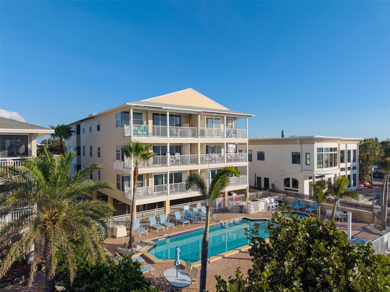 1802 Gulf Boulevard #12 Indian Rocks Beach FL 33785 TB8463721 image2