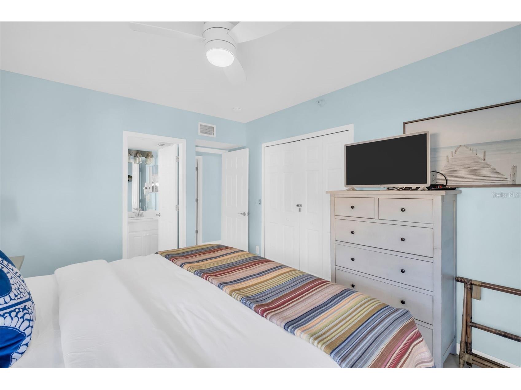 1802 Gulf Boulevard #12 Indian Rocks Beach FL 33785 TB8463721 image27