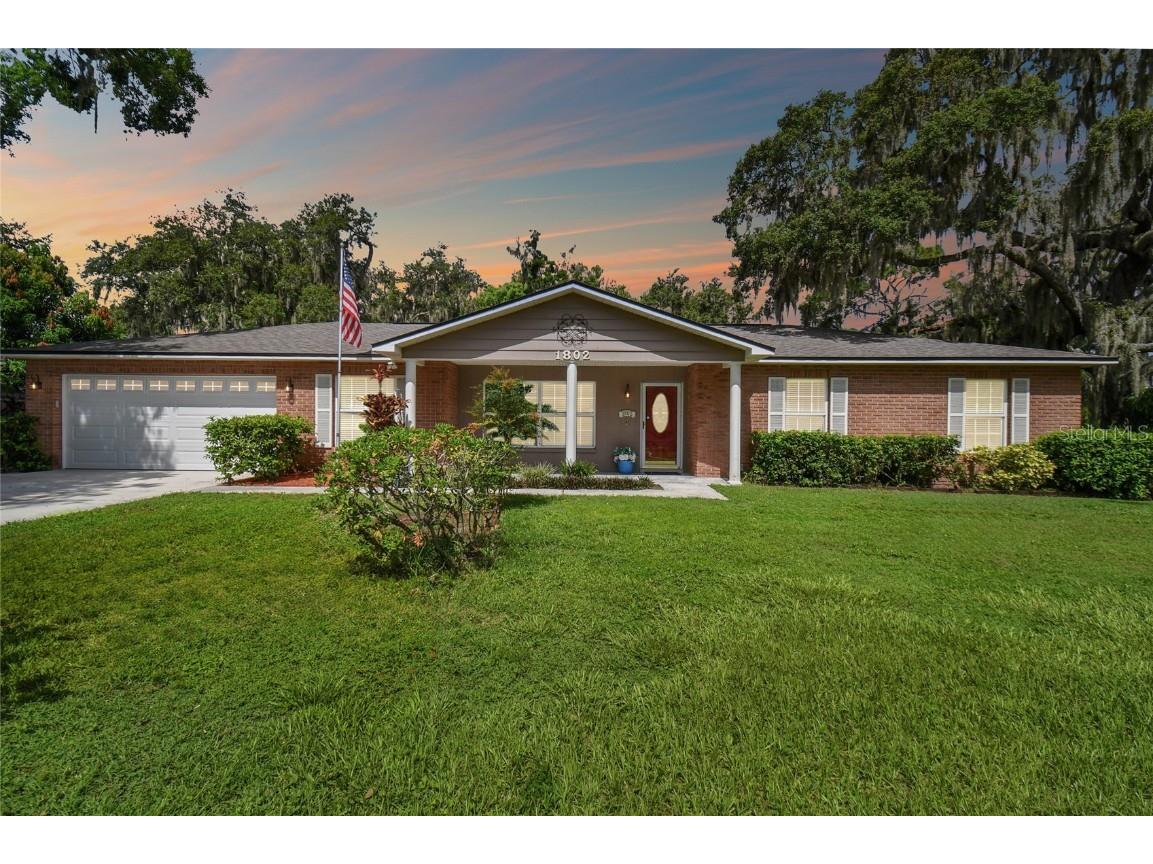 1802 Laurel Oak Drive Valrico FL 33596 T3542482 image1