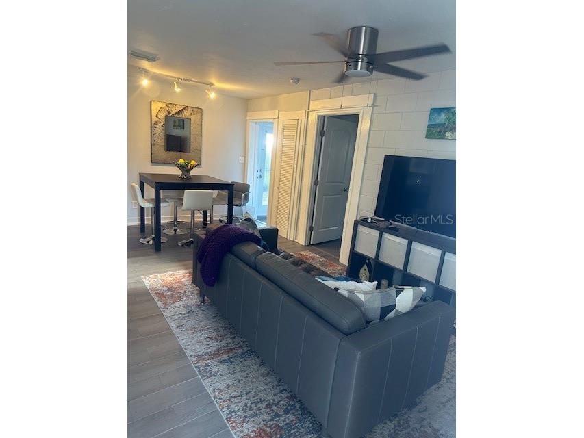 1802 Lucerne Terrace Orlando FL 32806 O6404035 image4