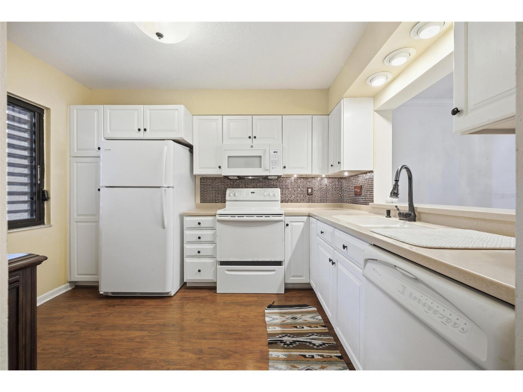 1802 Mariner Drive E #25 Tarpon Springs FL 34689 TB8510783 image5