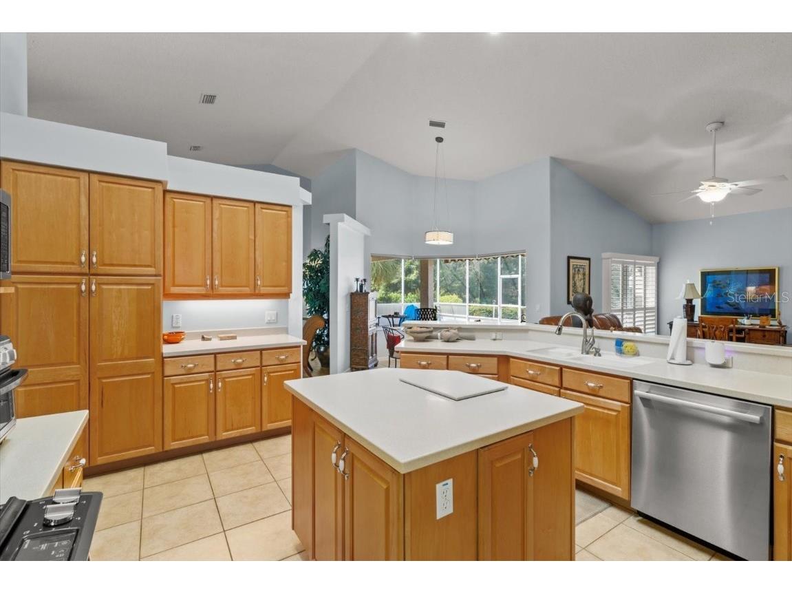 1802 N Musial Point Hernando FL 34442 OM703805 image13